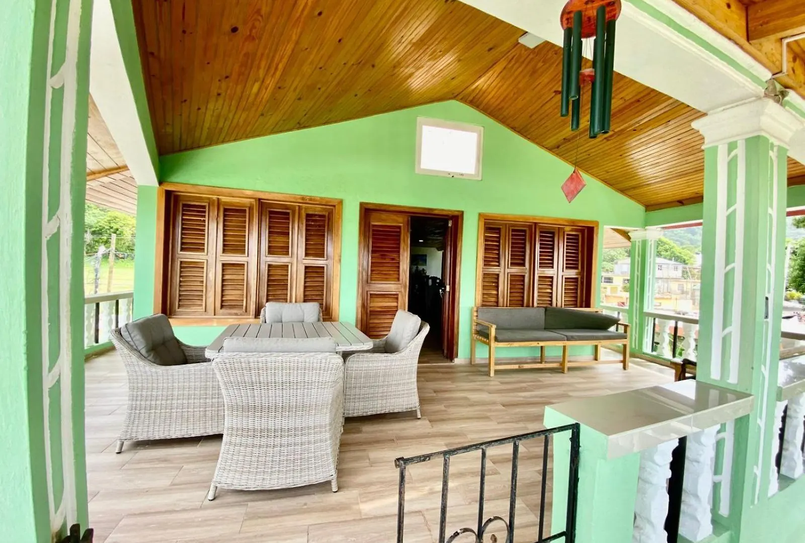 Hospedaje Villa Valencia En Los Patos Apartmán