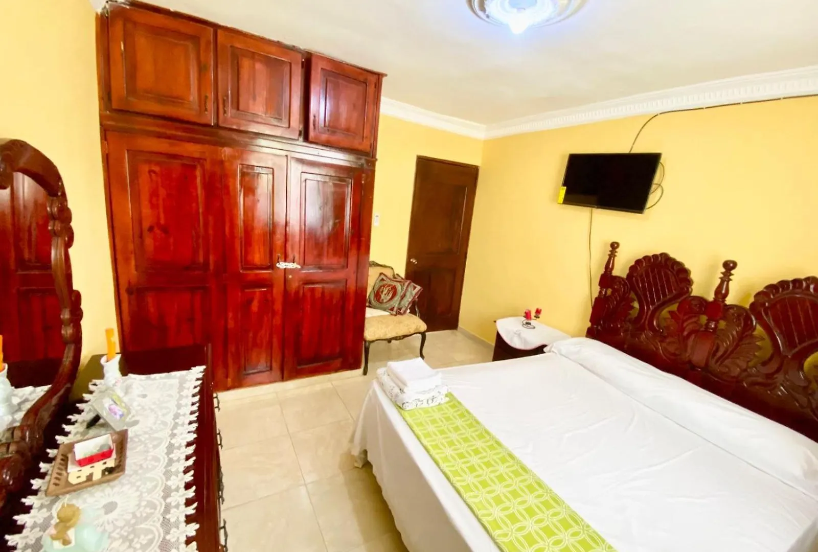 Hospedaje Villa Valencia En Los Patos Apartmán